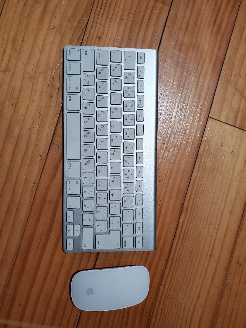 apple　PC【 電源ケーブル　マウス　キーボード】