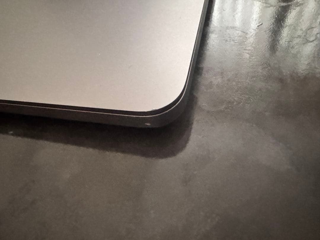 MacBook Pro 13インチ スペースグレー　2022