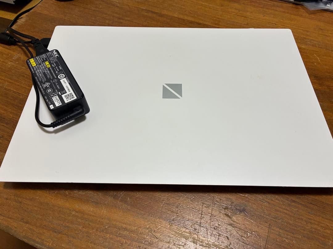 NEC LAVIE N1515AAW Windows11 難ありジャンク