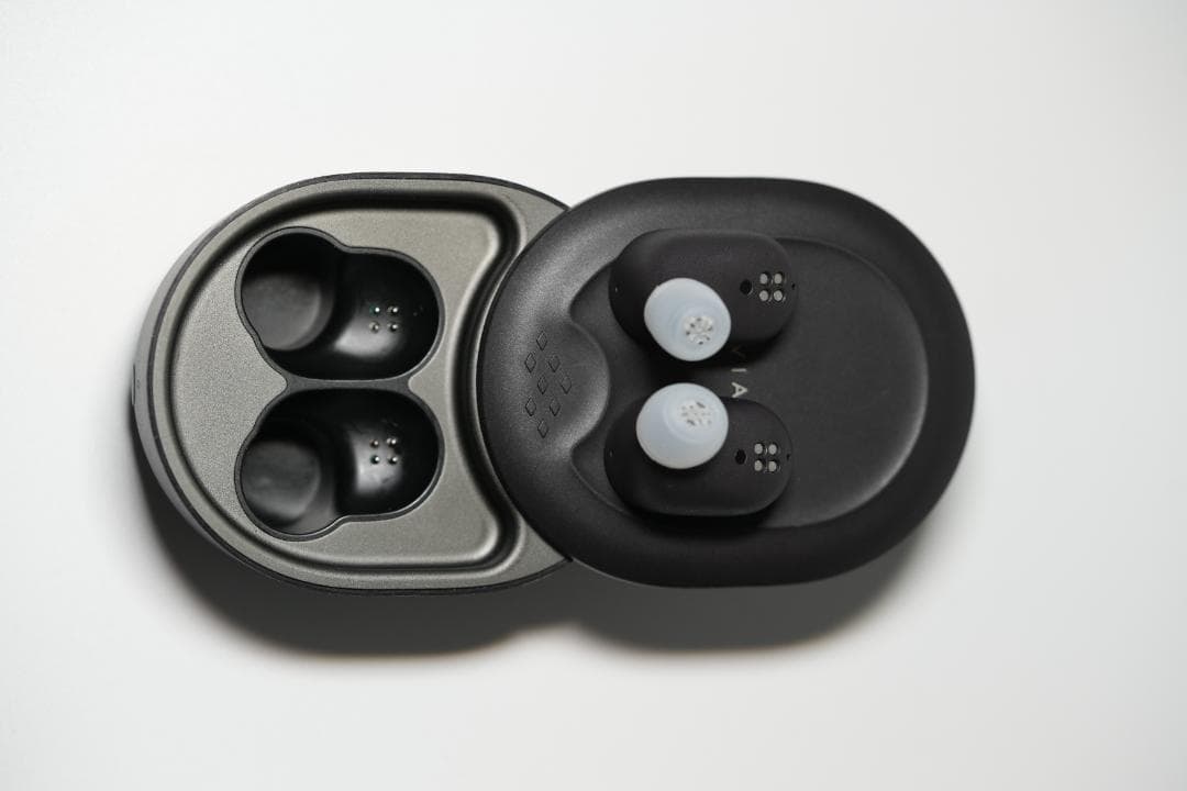 イヤホン GEMINI Devialet