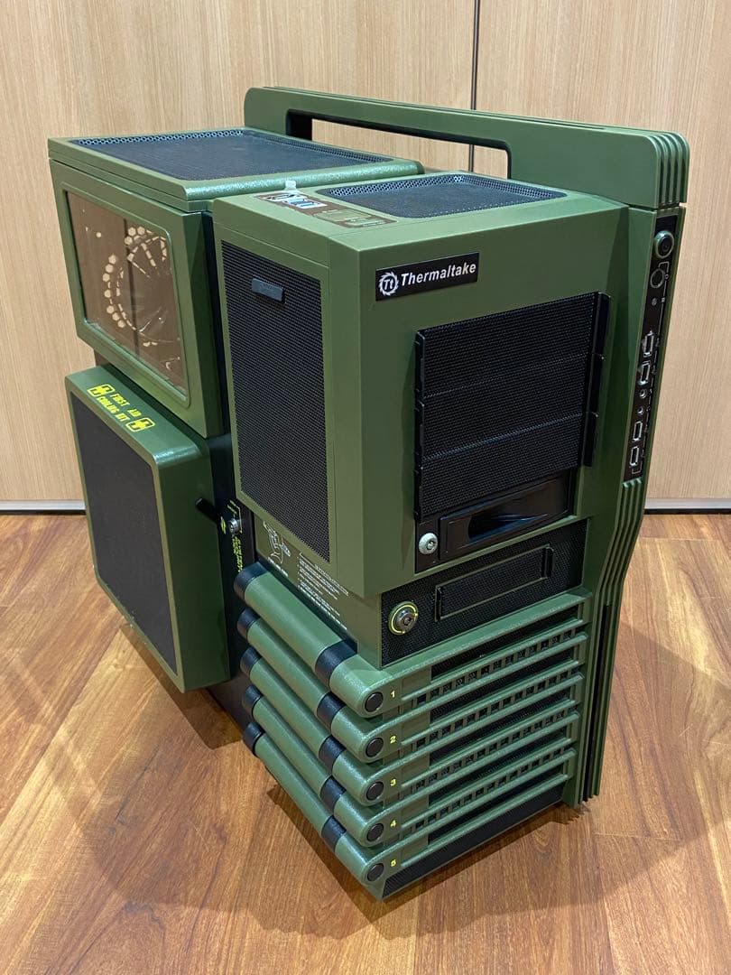 PCケース(自作PC用) Thermaltake Level 10 GT BATTLE Edition