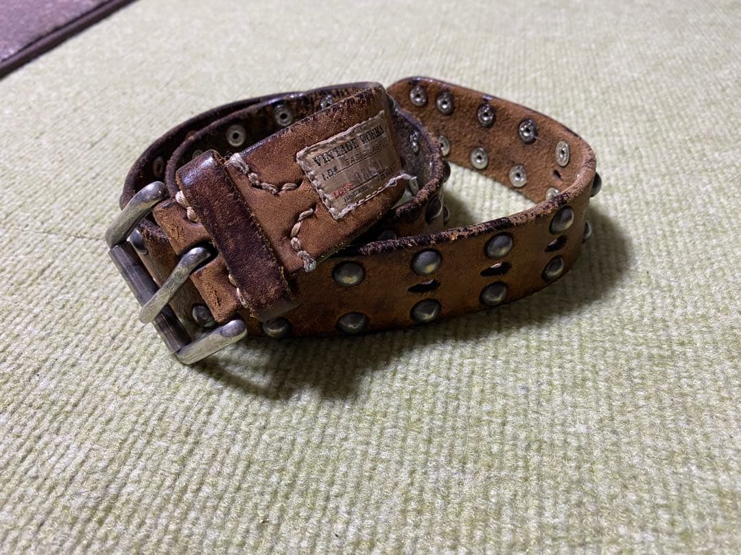 雰囲気抜群◎VINTAGE WORKS スタッズレザーベルト