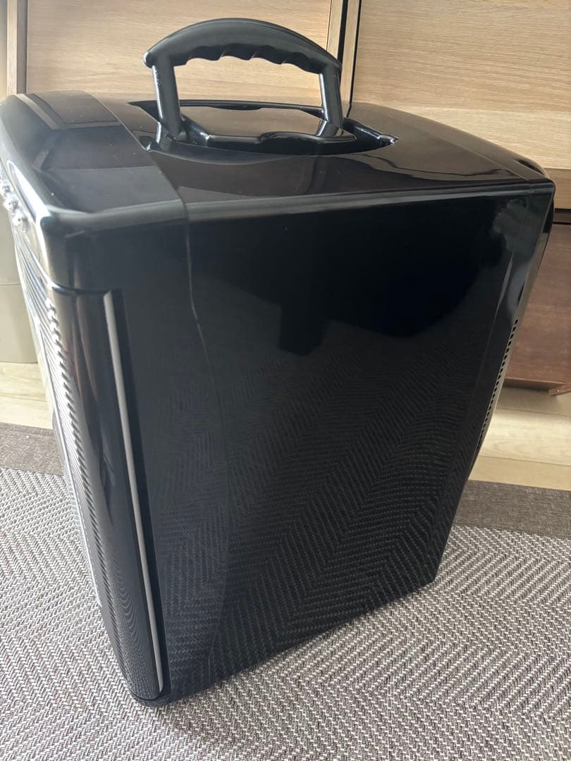 Versos 冷温庫 25L ブラックVS-470