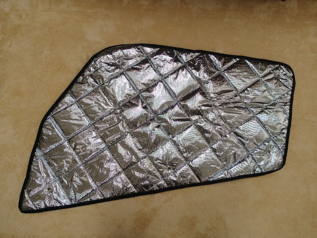 カムロード Aizu マルチシェード・シルバー/グレー フロント3枚セット