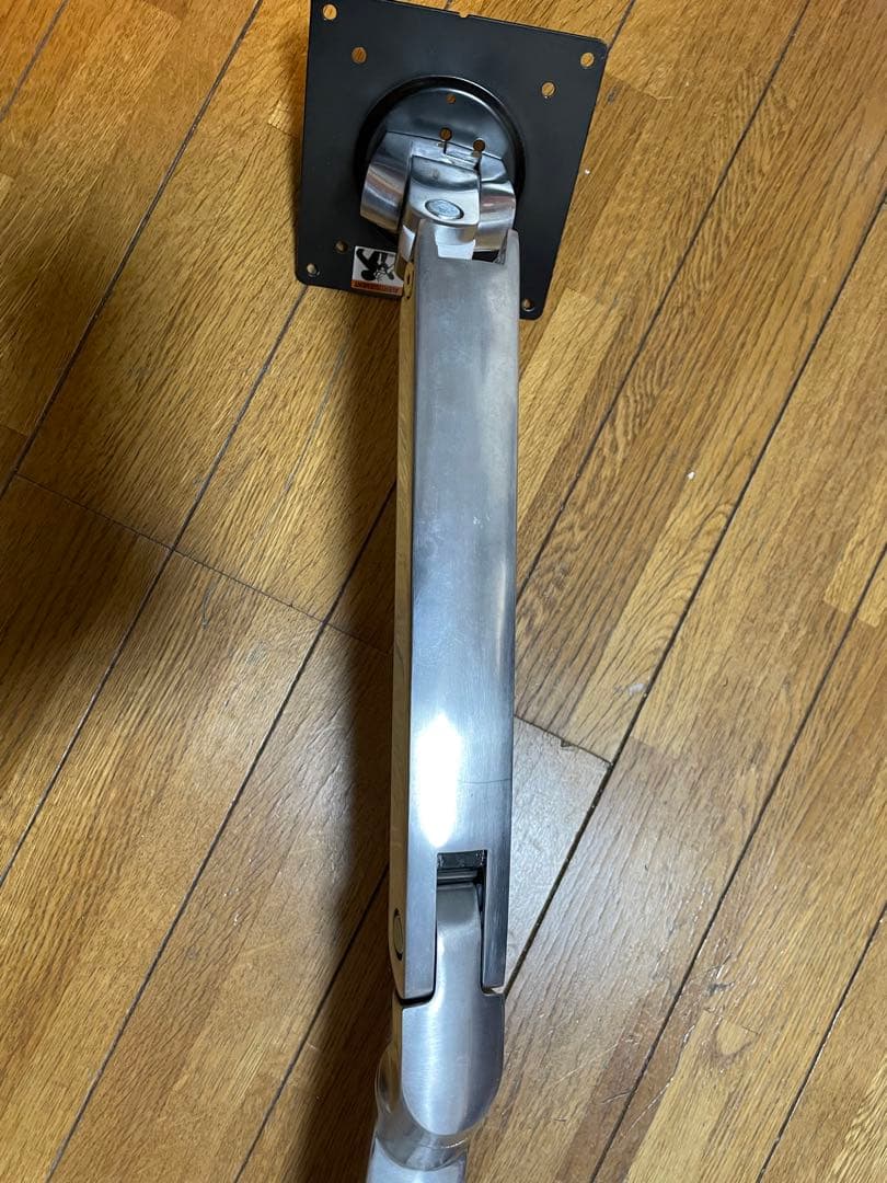 エルゴトロン MXV デスクモニターアーム アルミ色34インチモニター