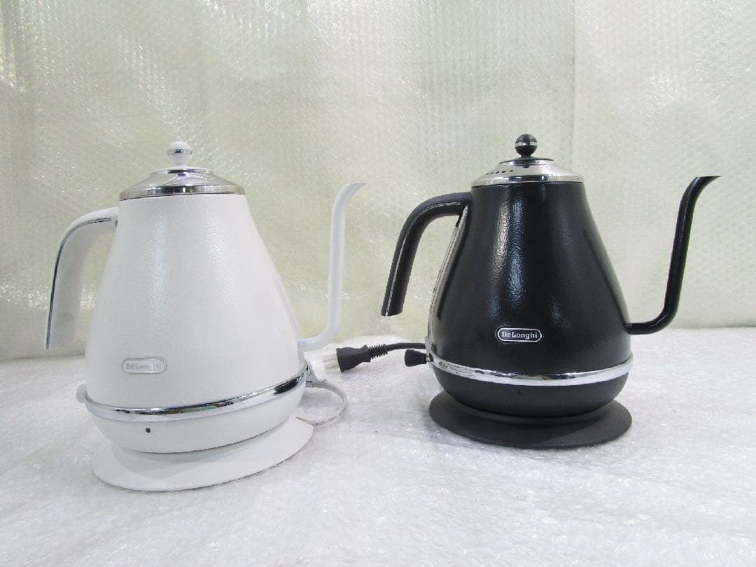 未使用展示品 De'Longhi (デロンギ) 電気ケトル2台 セット売り