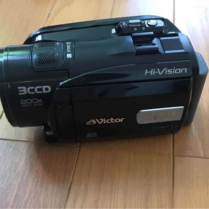 ビデオカメラ Victor
