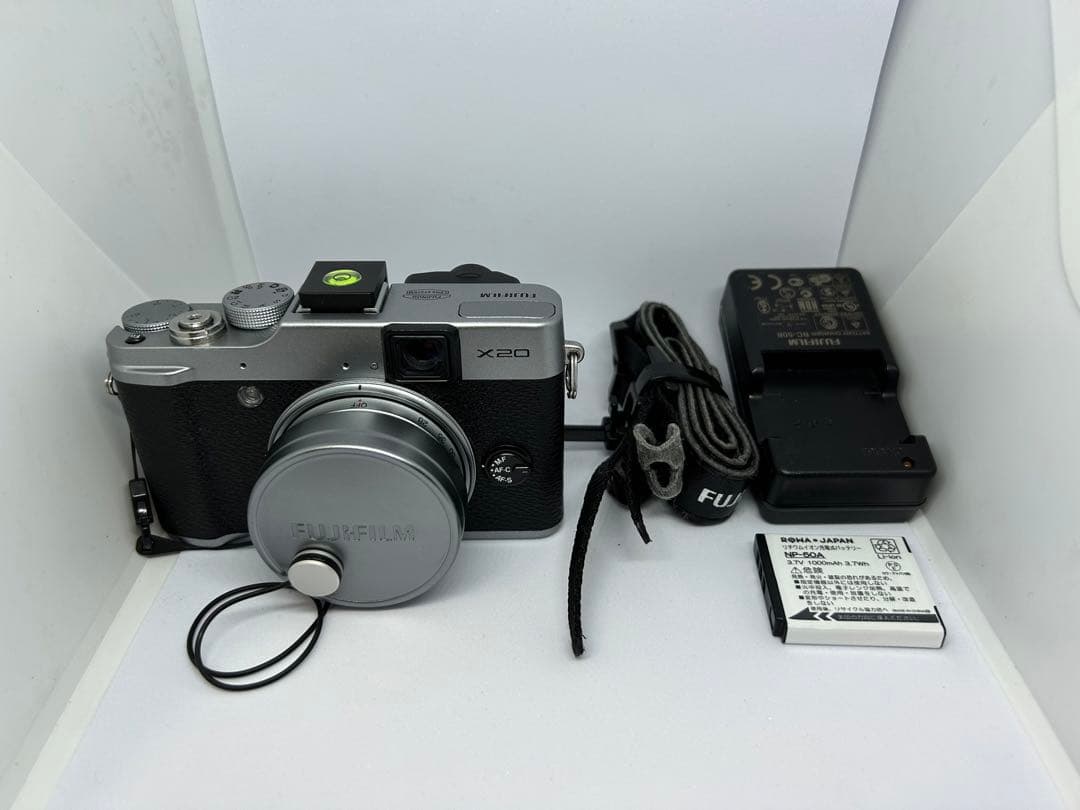 Fujifilm X20 デジタルカメラ 本体