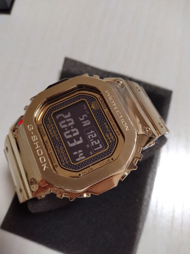 【最終価格】（62）G-SHOCK　フルメタル　GMW-B5000 ゴールド