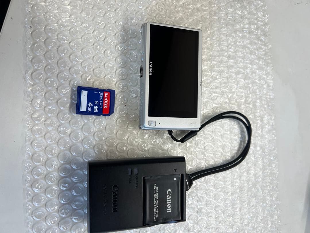 デジタルカメラ Canon PC1881