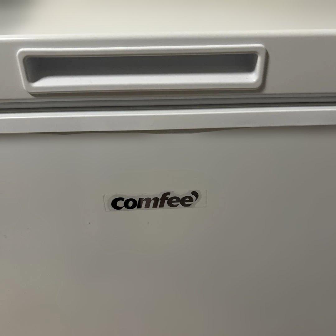 【ラウール】★comfee 冷凍庫 ホワイト 6段階調整★