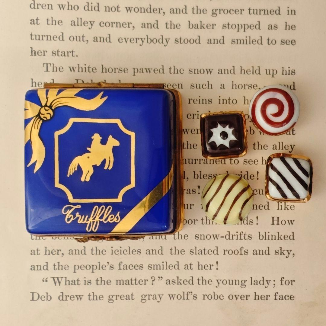 リモージュボックス　チョコレート　ショコラ　フランス製　ミニチュア　磁器