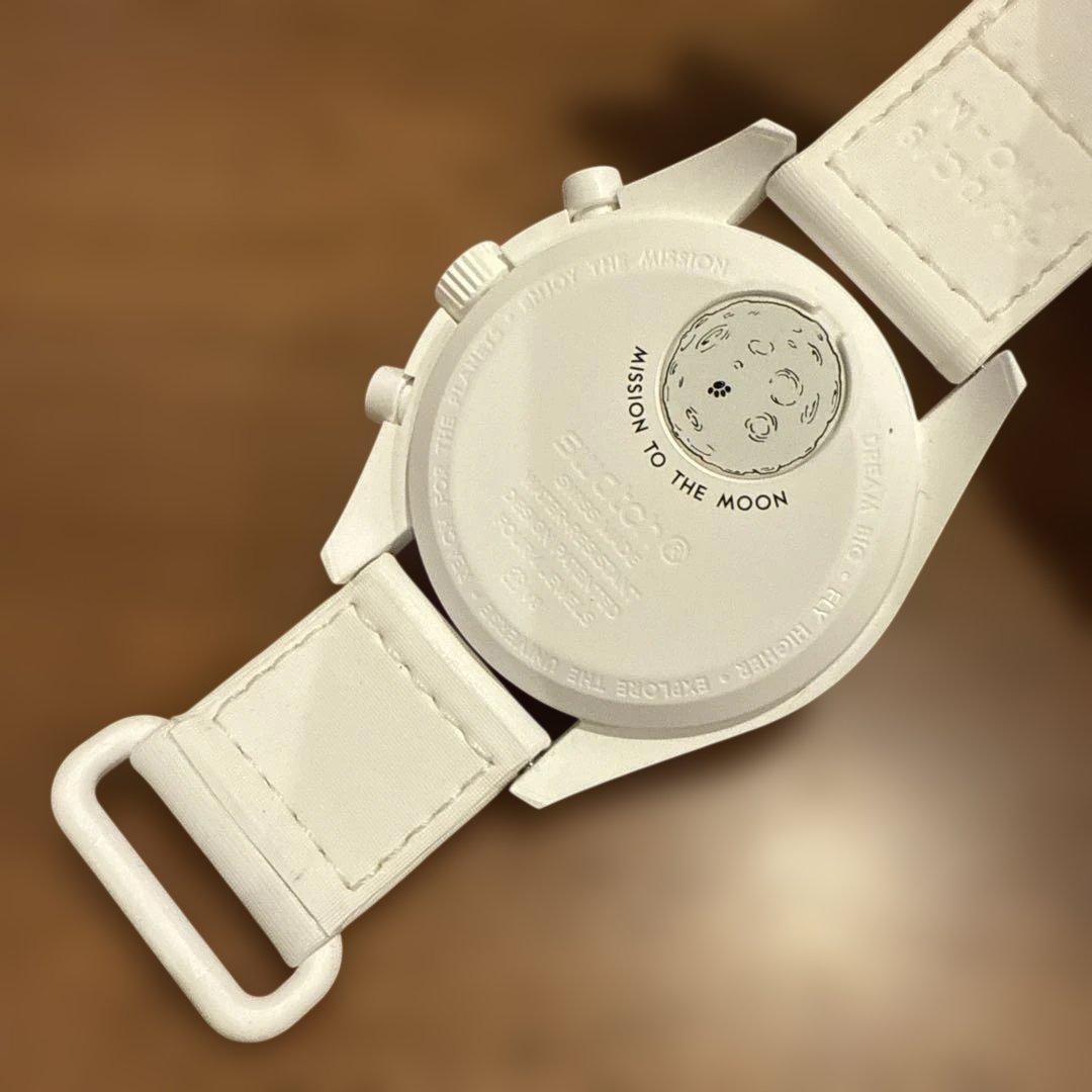 OMEGA Swatch スヌーピー Snoopy moon SO33W700