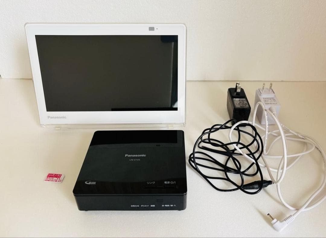 21年製　プライベート・ビエラ 防水タイプ ホワイト UN-10CE10-W