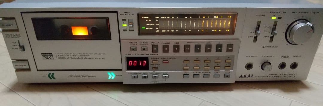 AKAI【ステレオカセットデッキ】アカイ