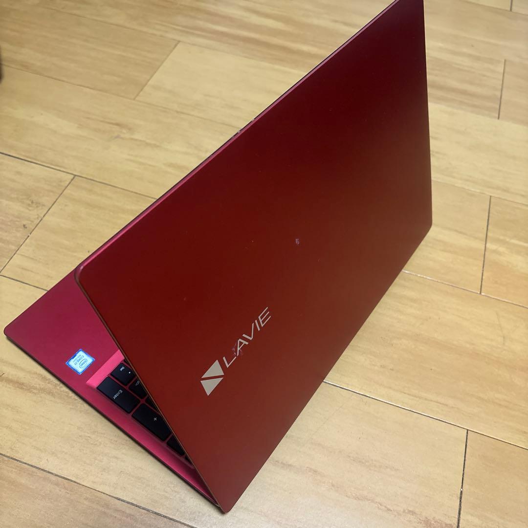 ノートパソコンPC-NS700NAR充電できません。電源つきません。