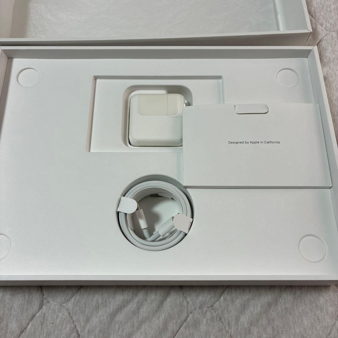 MacBook Air 13-inch 16G 256GB US配列　新品付属品