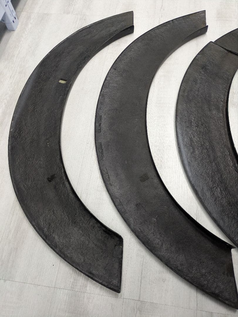 ハイエース オーバーフェンダー前後セット ブラック