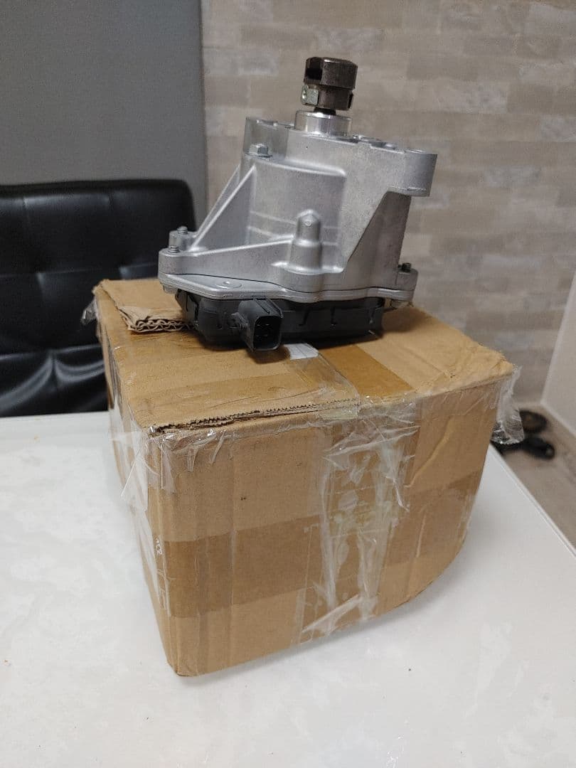 トヨタ 可変 2ZR 3ZR の バルブリフトコントローラー 状態:再生品