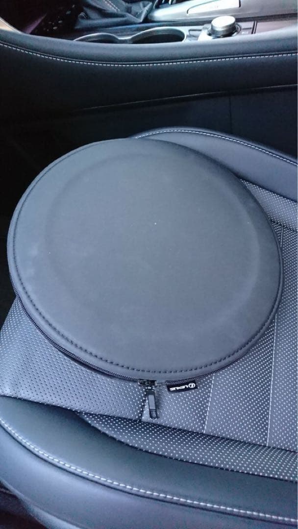 LEXUSレクサス純正品フロントウィンドウサンシェード日除け新型　現行品