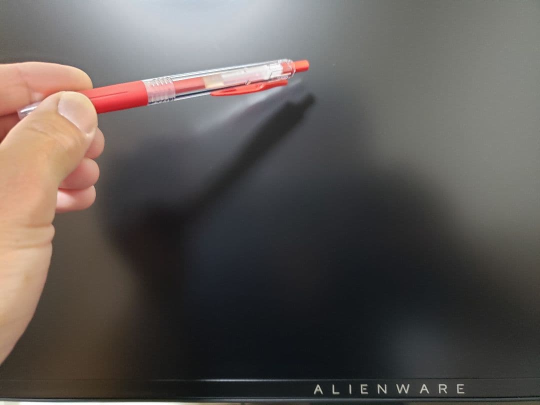 ケーミングモニター　Alienware AW2521HF