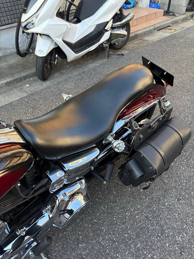 ハーレー　ダイナ　ローライダー　ラペラシート