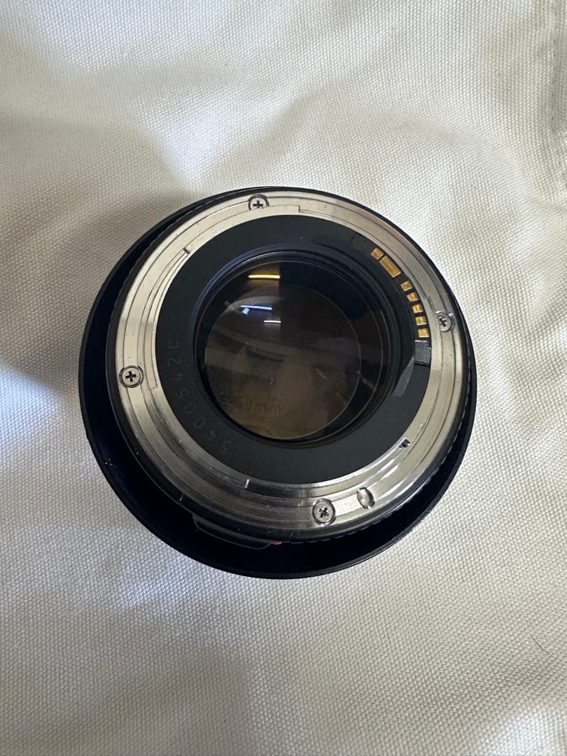 Canon EF 85mm f/1.8 Ultrasonic レンズ