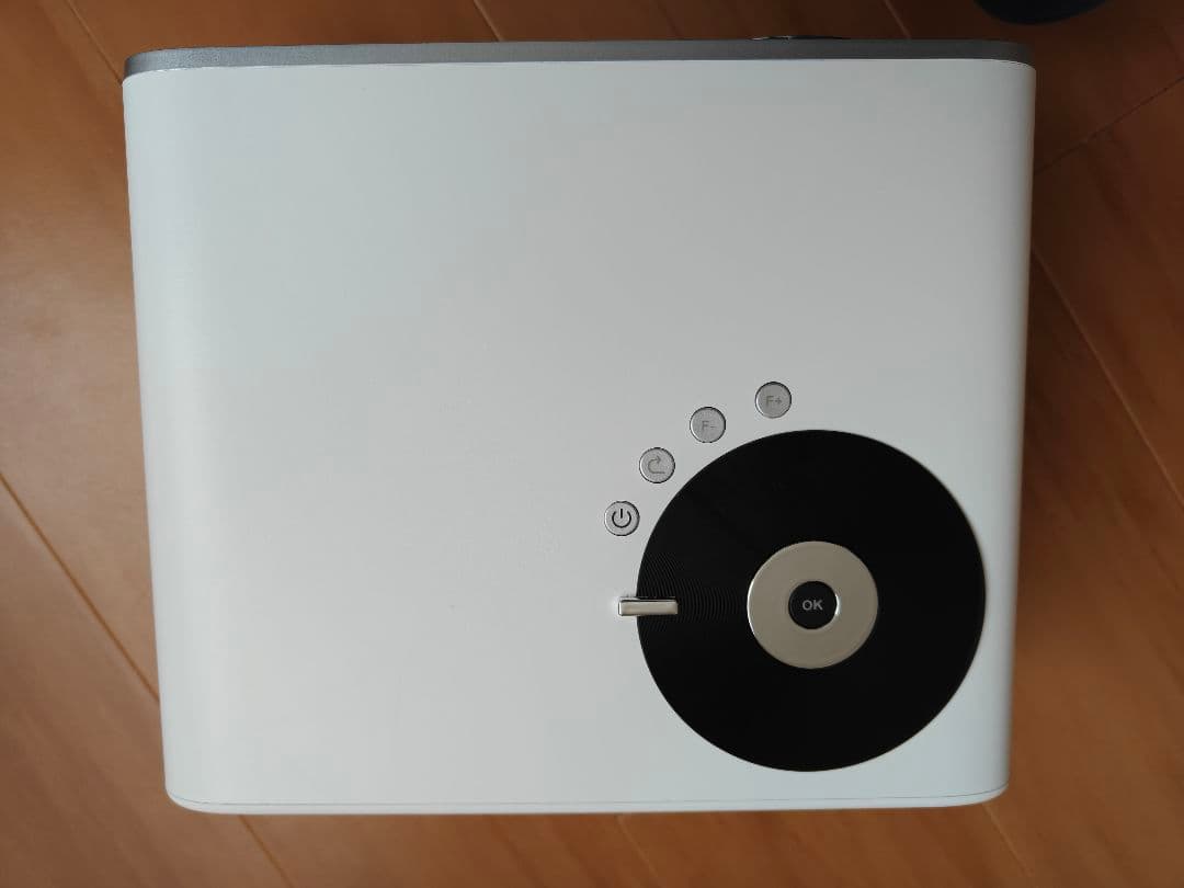 ​【極美品】WiMiUS P63 プロジェクター 1080PフルHD