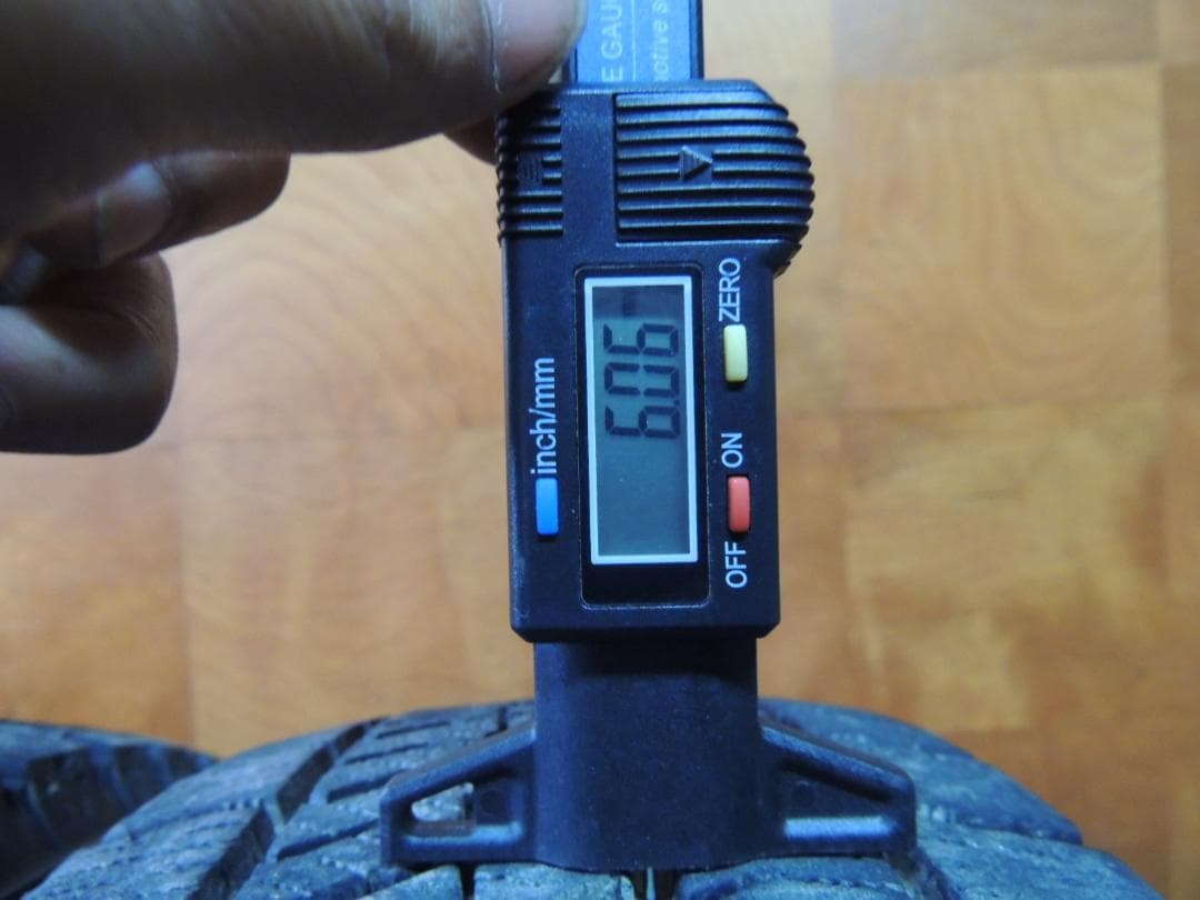 T791　165/65R14　ブリヂストン　スタッドレス　4本　サビ有り