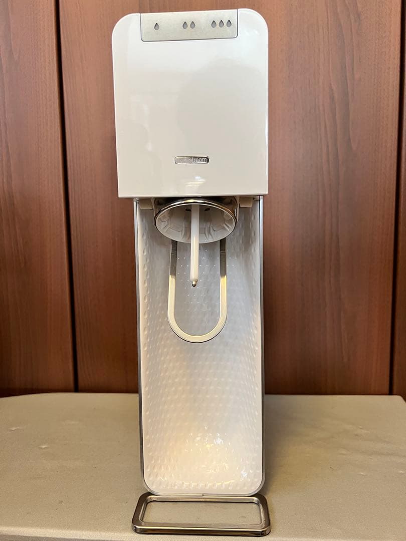 モナ様　SodaStream Power 炭酸水メーカー