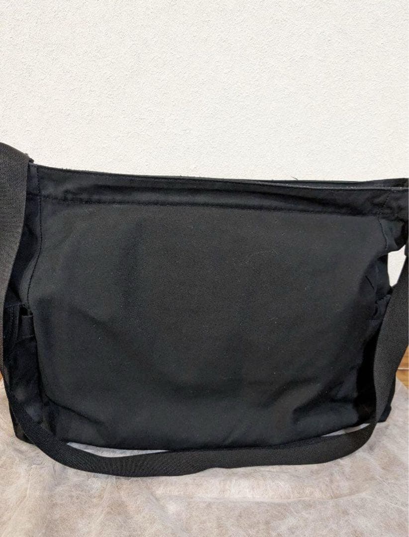 期間限定大特価！！Supreme メッセンジャーバッグ ブラック