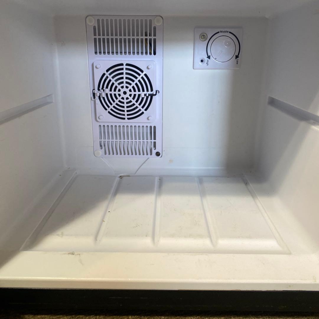 17リットル型 小型冷蔵庫 Peltism Classic black 左開き