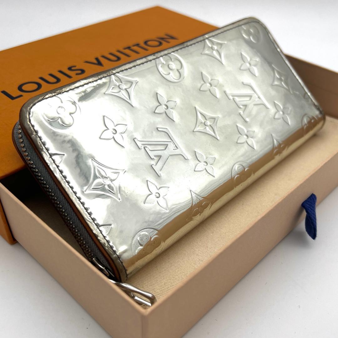 ルイヴィトン モノグラム ミロワール ヴェルティカル シルバー 長財布 A666