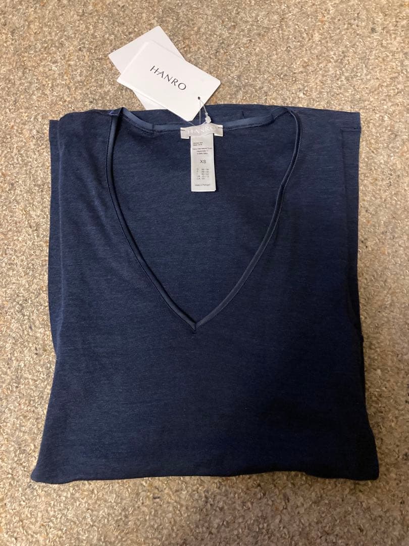 ハンロ　シルクウールトップス　長袖　XS ネイビー