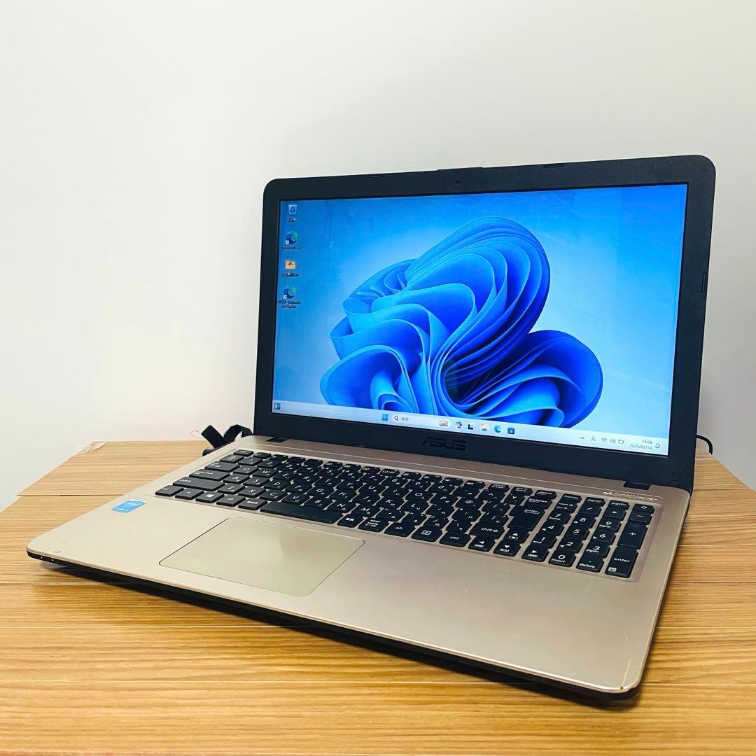 ゴールドASUS ノートパソコン　SSD Windows11オフィスDVD