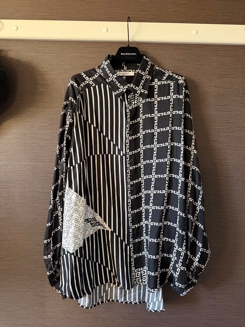 GIVENCHY シルクシャツ