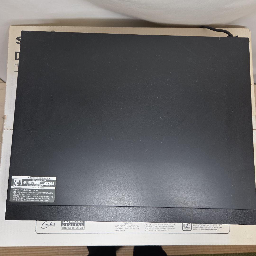 VHS・DVDレコーダー SHARP DV-ACV52 箱あり