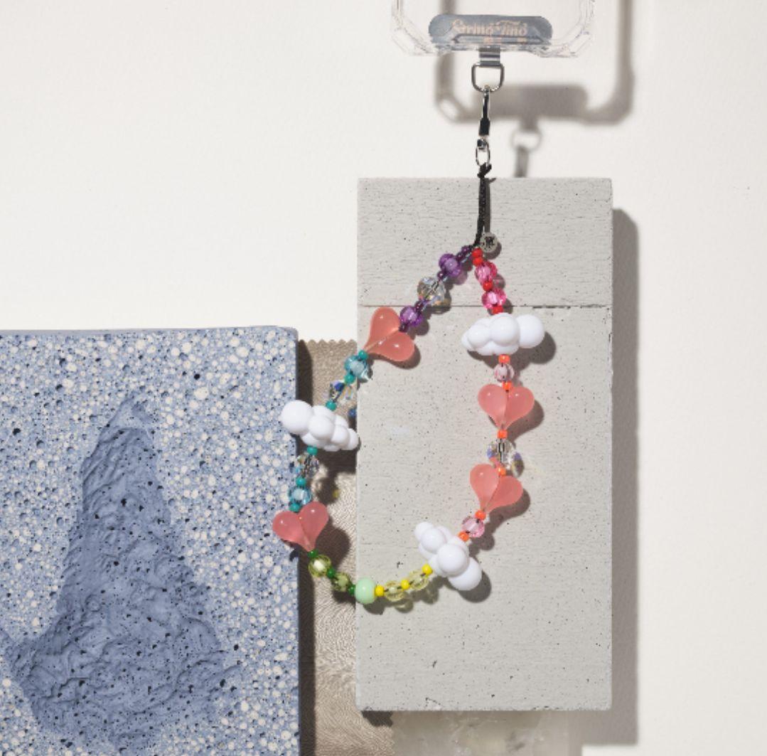 String Ting スマホストラップ カラフルピンク ハート 雲 クリスマス