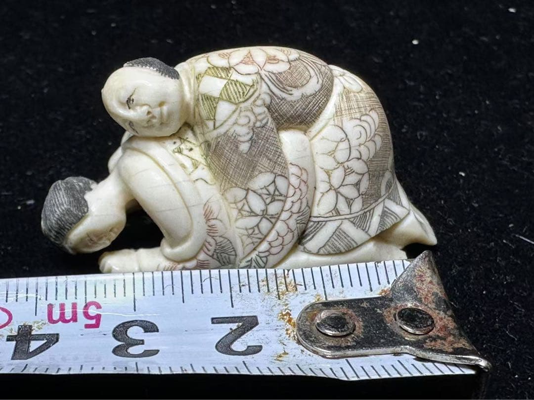 根付　置物　アンティーク　天然素材　彫刻 古美術品　細密細工　骨董コレクション