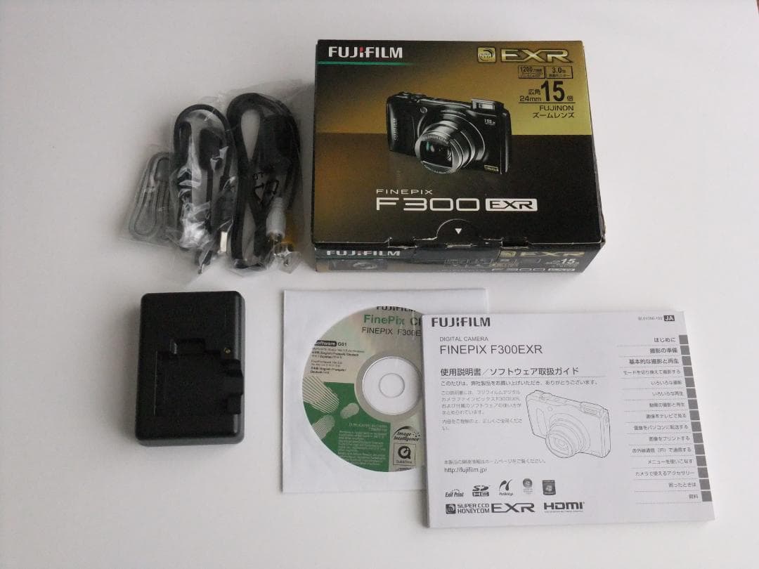 デジタルカメラ FUJIFILM FinePix F300EXR