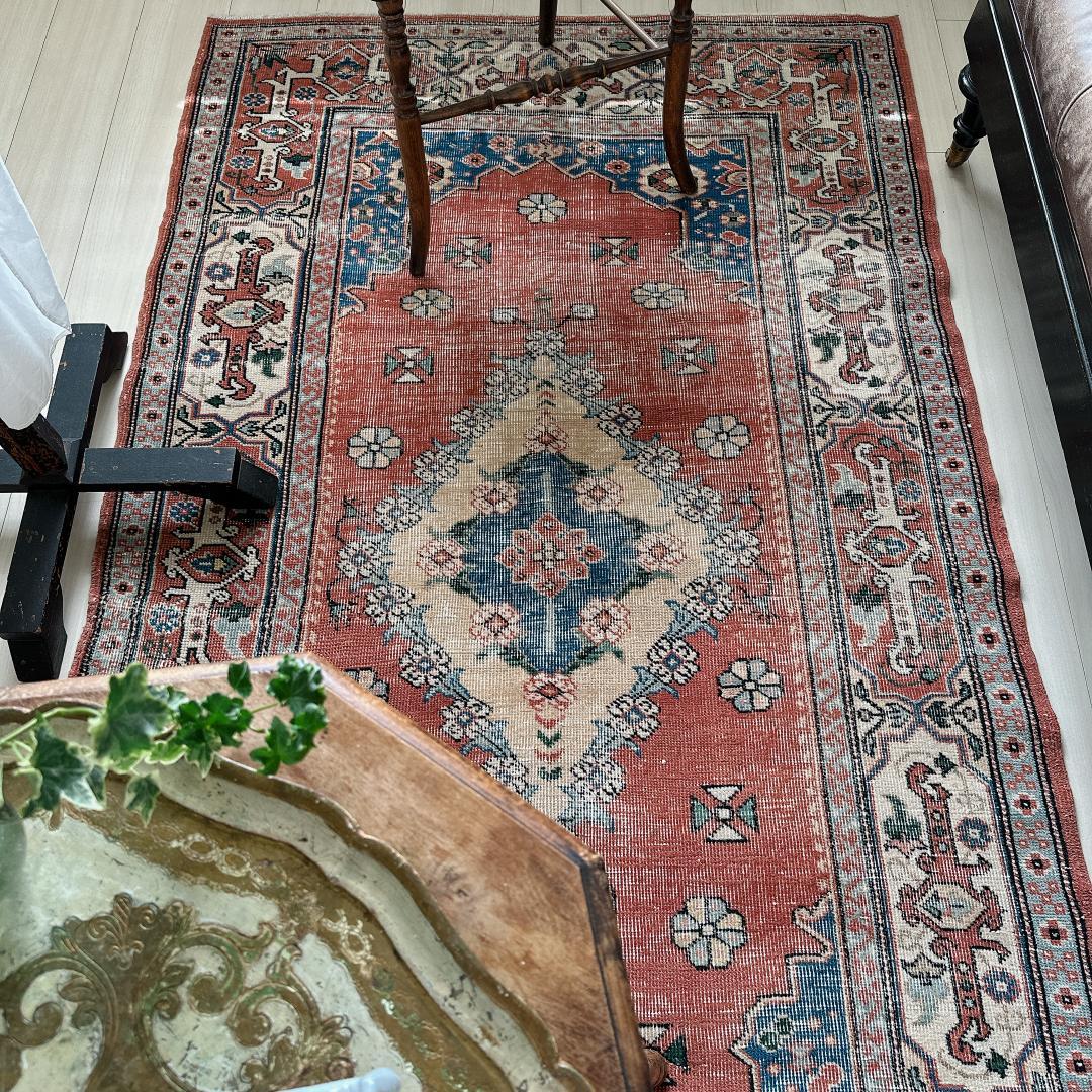 トルコヴィンテージラグ A51 レア オレンジ テラコッタ ネイビー グリーン