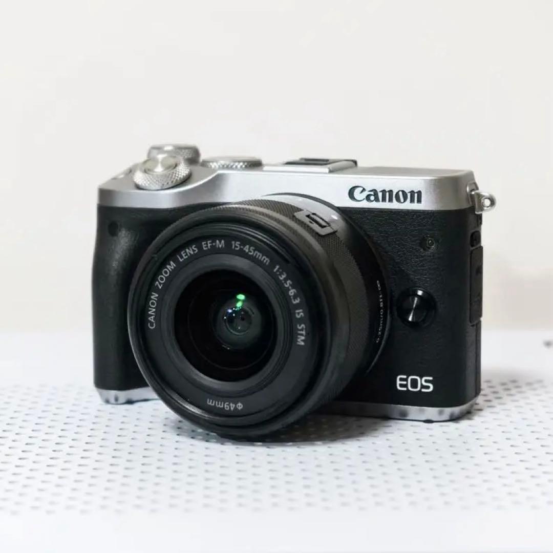 【美品】Canon EOS M6 シルバー EF-M15-45 レンズキット