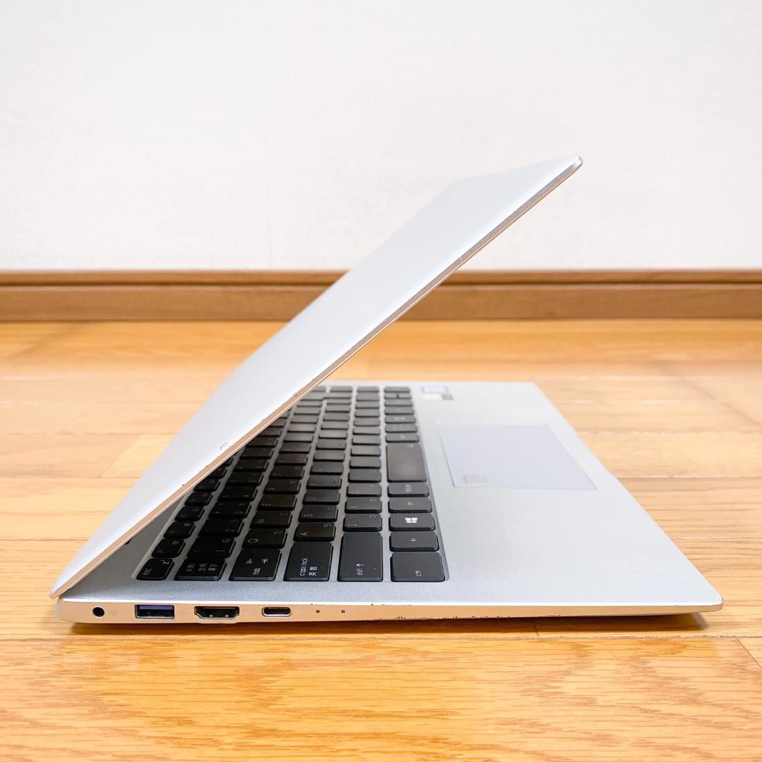 8世代i5 SSD256 メモリ8 すぐ使える薄型軽量ノートパソコン キーライト