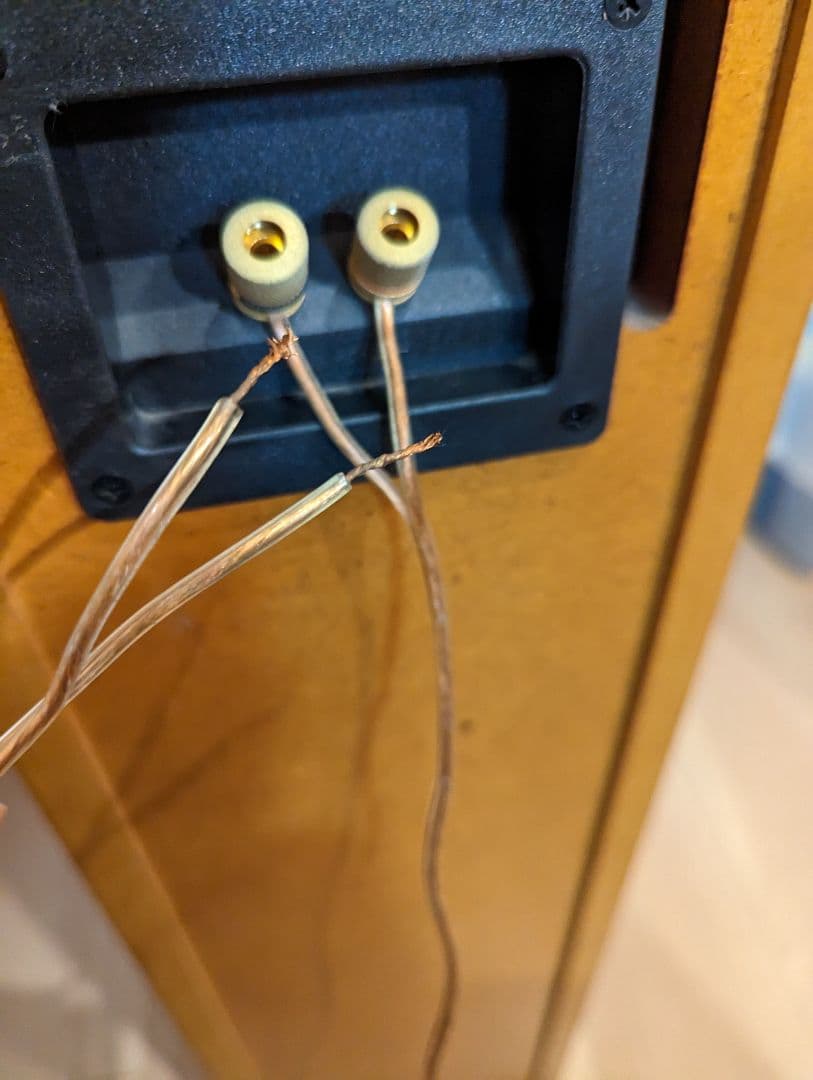 ONKYO　スピーカーD-207F