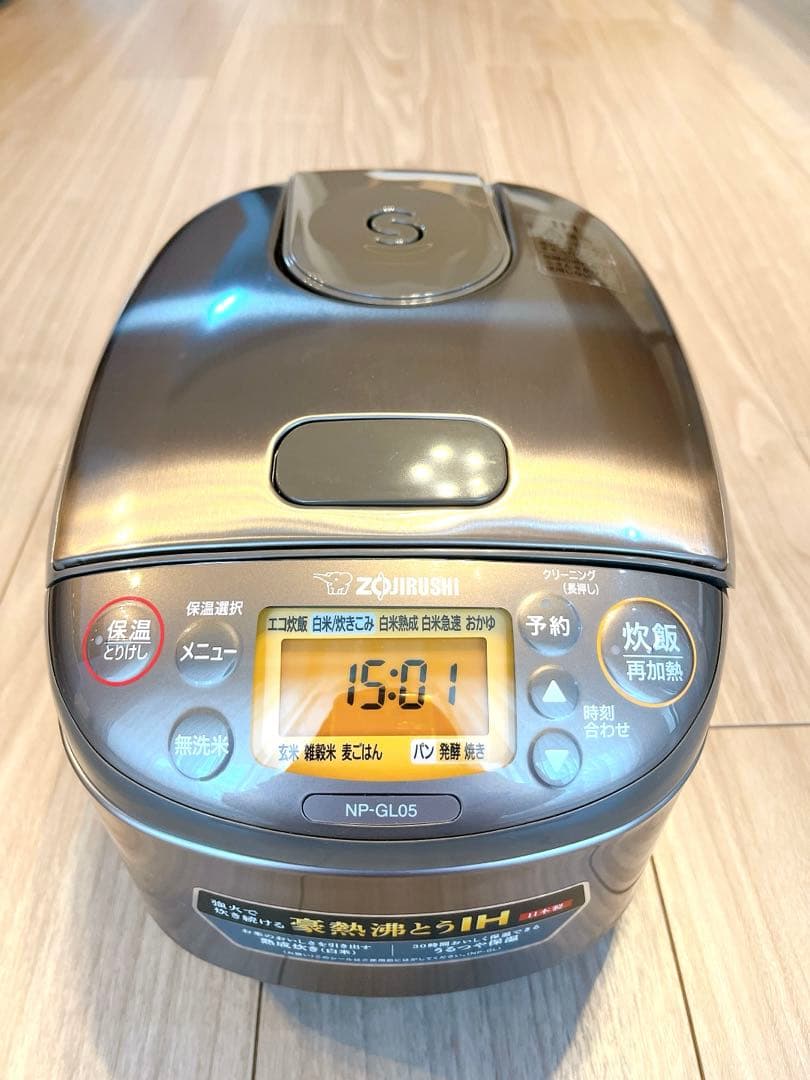 象印　Zojirushi IH炊飯器　極め炊き NP-GL05