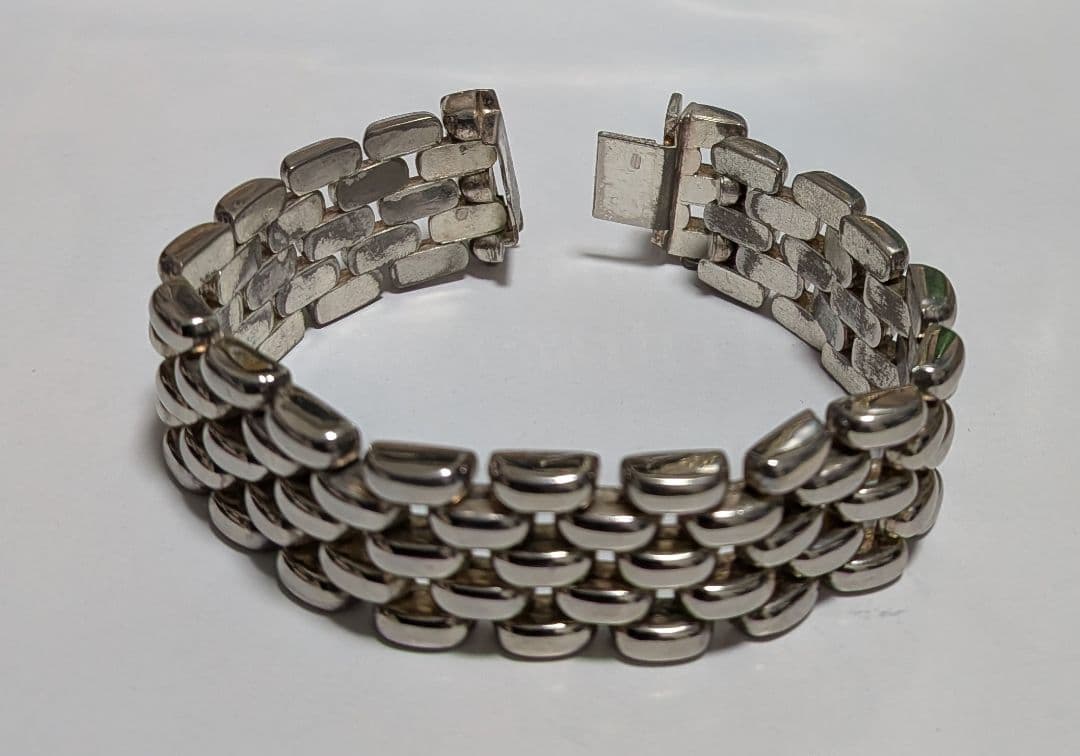 ブレスレット　シルバー