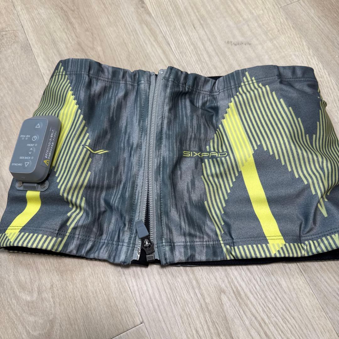 Sixpad パワースーツ コアベルト コントローラー付き M