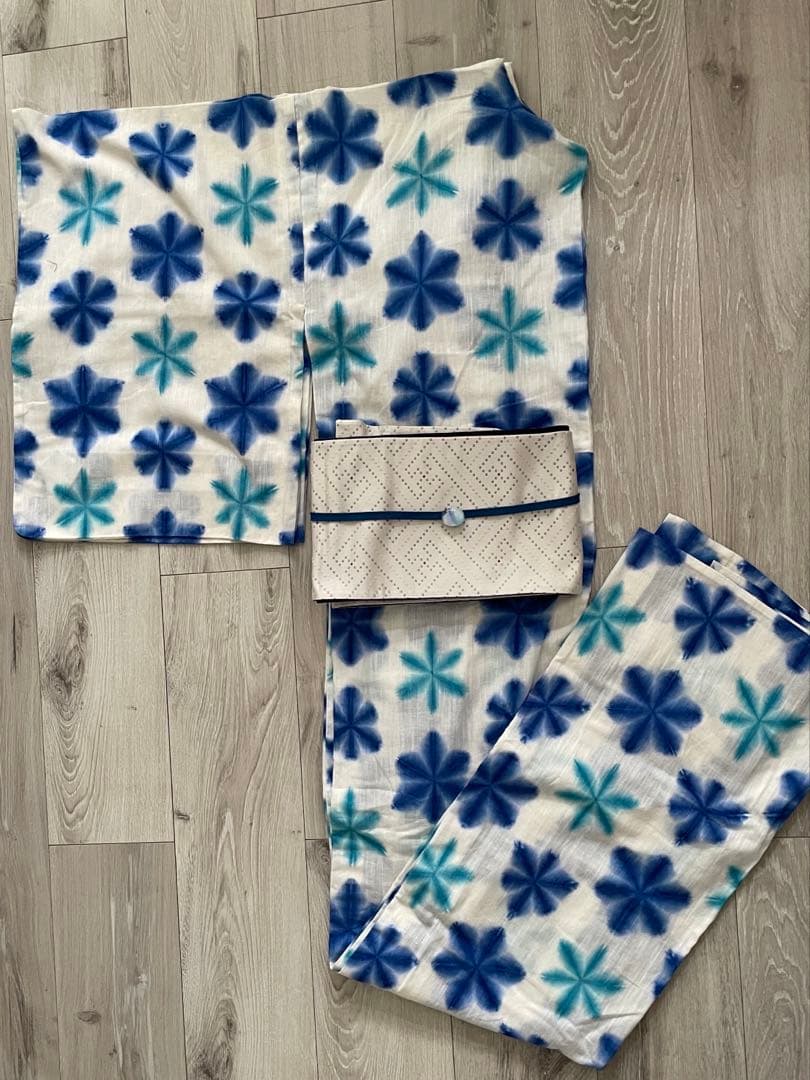 雪花絞り　浴衣　ブルー系