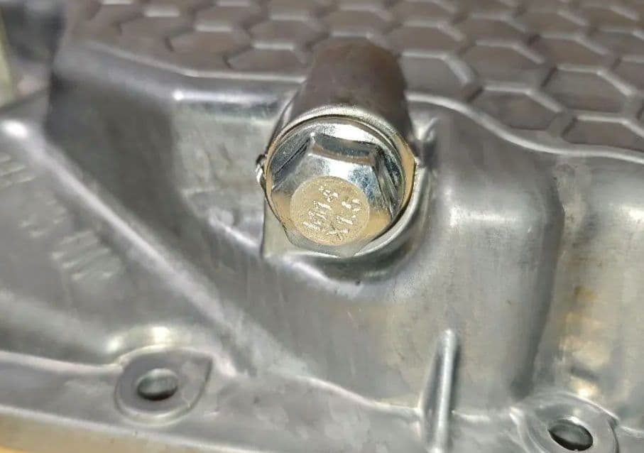 VW EA888 アルミニウム エンジン オイルパン 06K103600R