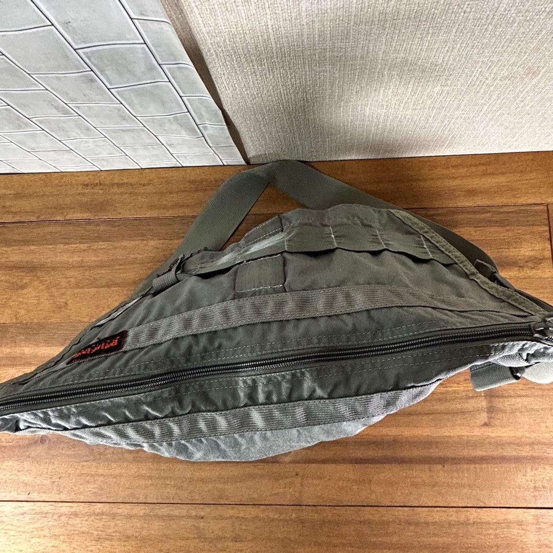 BRIEFINGブリーフィング USA製 メッセンジャーバッグ ショルダーバッグ